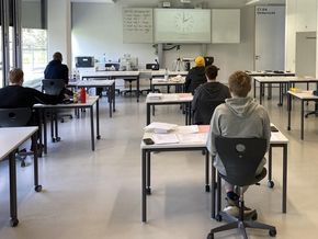 Prüfung allegemeine Hochschulreife Prüfung am technischen Gymnasium